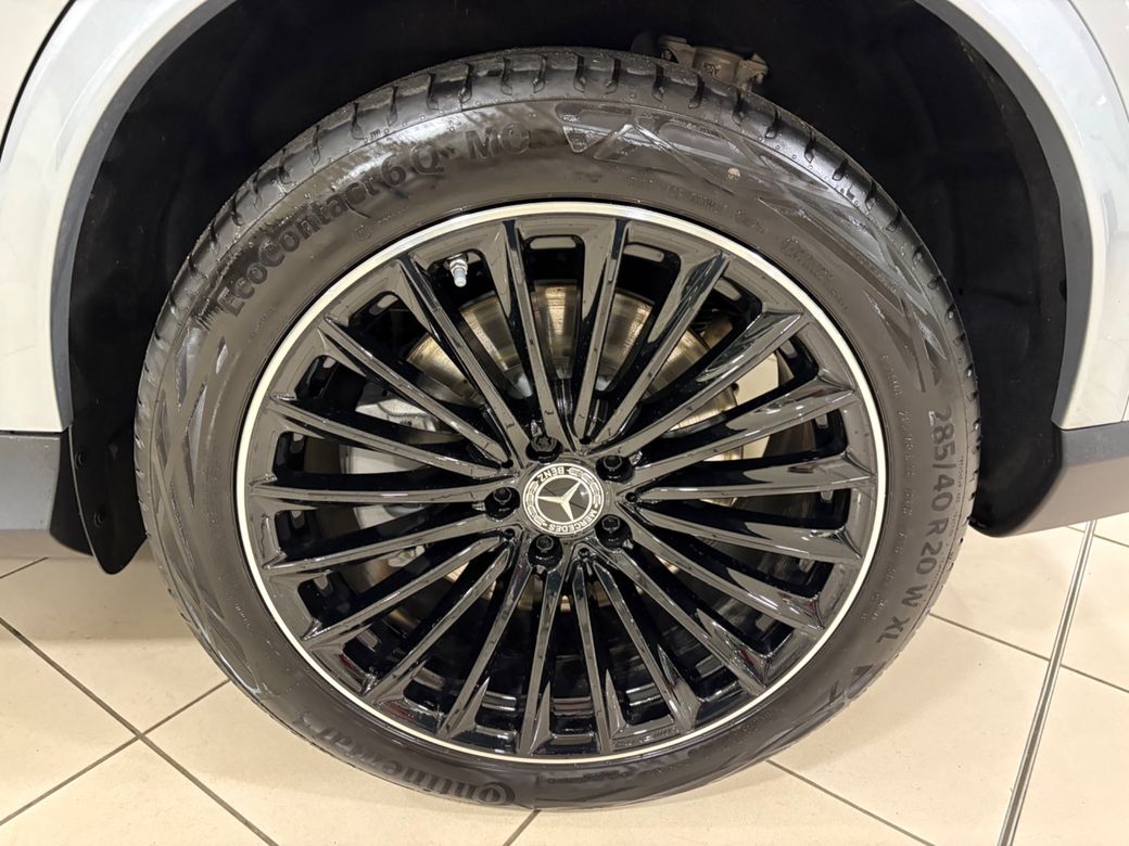 2025 Mercedes-Benz GLC Class