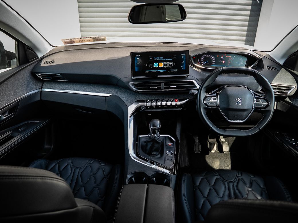 2021 Peugeot 5008