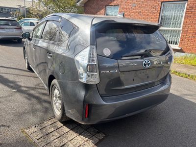 2013 Toyota Prius Alpha