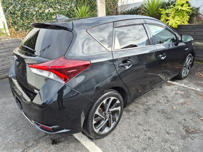 2016 Toyota Auris