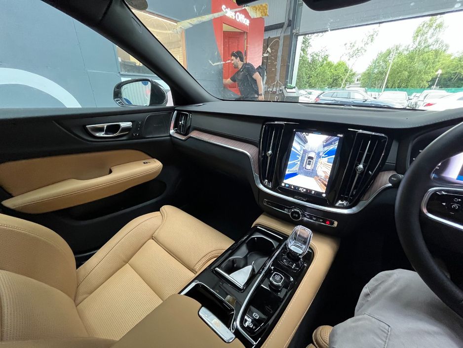 2024 Volvo V60