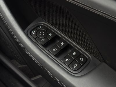 2025 Porsche Panamera