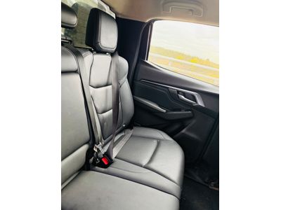 2021 Isuzu D-MAX