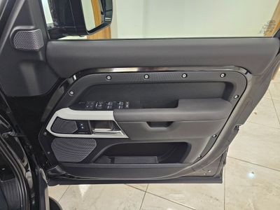 2024 Land Rover Defender