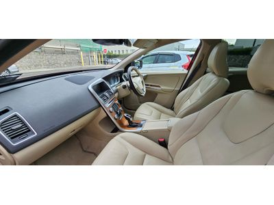 2017 Volvo XC60