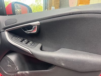 2018 Volvo V40