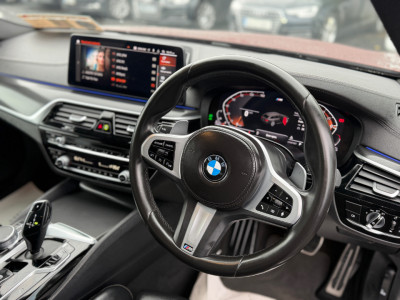 2022 BMW 5 Series