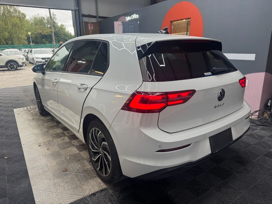 2024 Volkswagen Golf