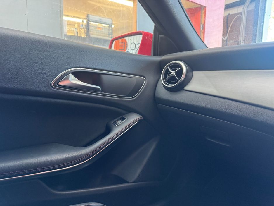 2015 Mercedes-Benz CLA Class