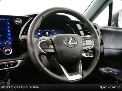 2025 Lexus RX450h+