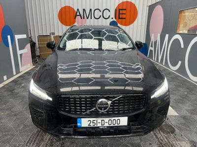 2025 Volvo V60