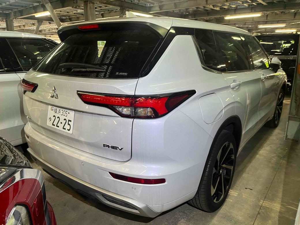 2024 Mitsubishi Outlander