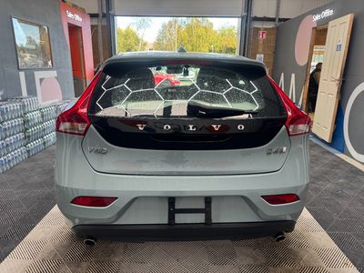 2018 Volvo V40