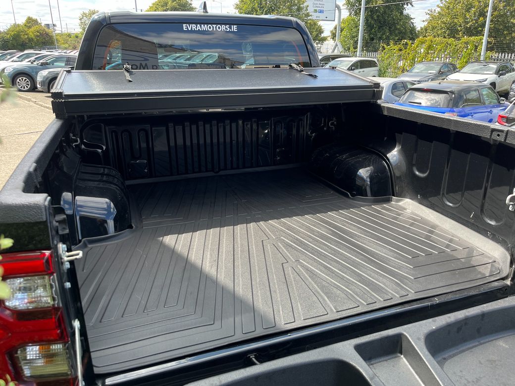 2024 Toyota Hilux