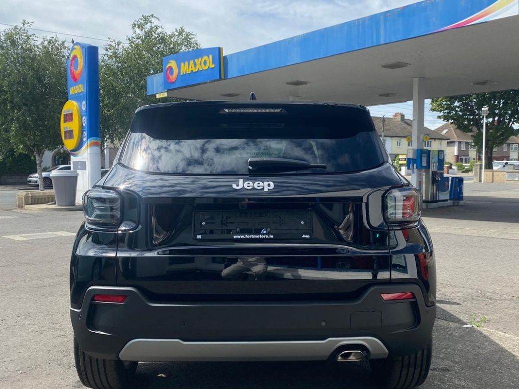 2025 Jeep Avenger