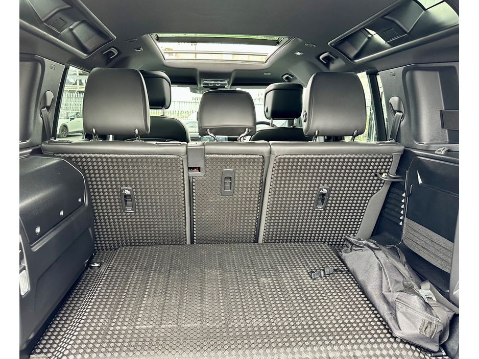2025 Land Rover Defender