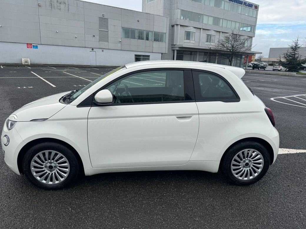 2023 Fiat 500e