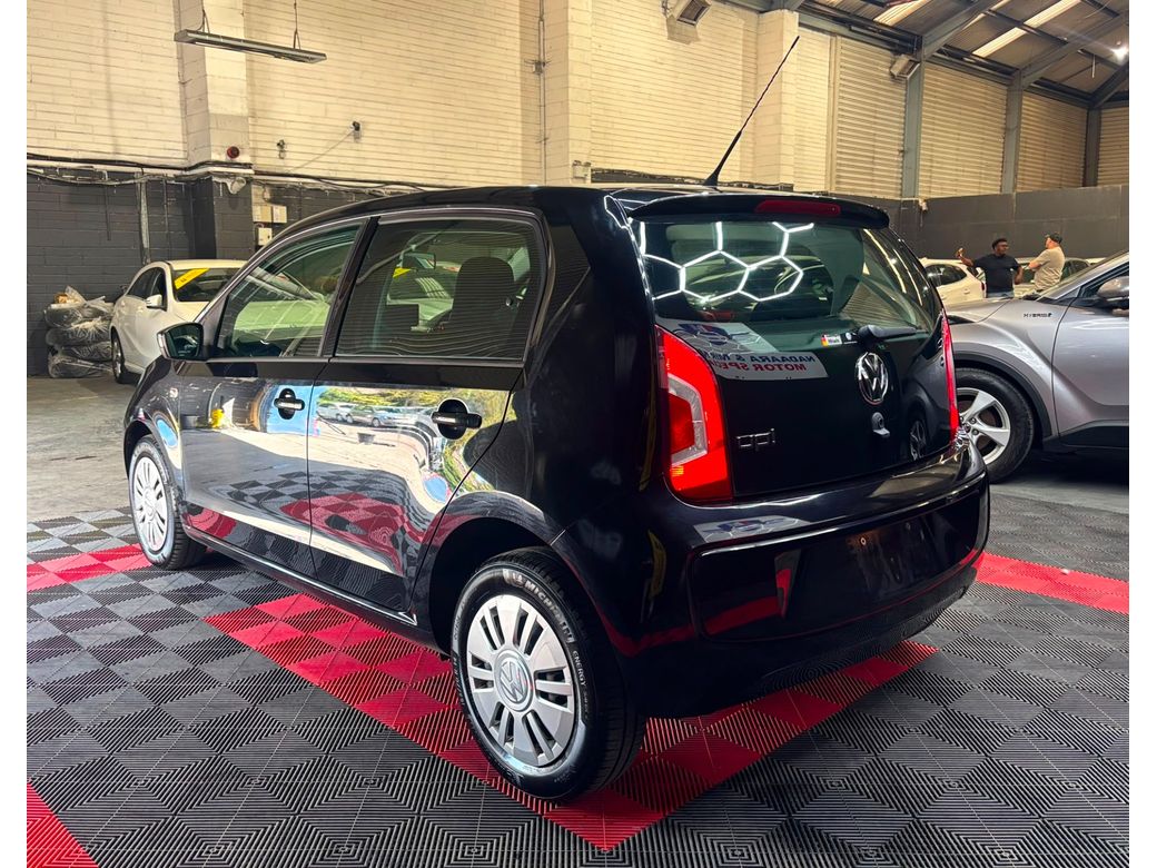 2013 Volkswagen up!