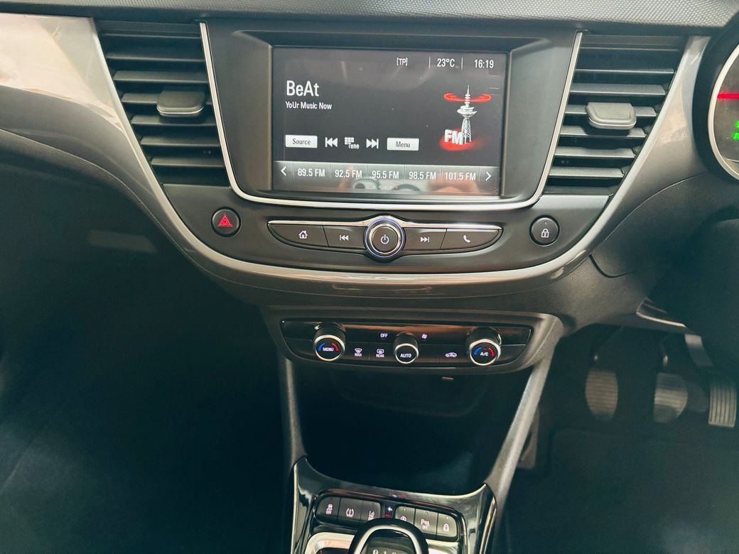 2023 Opel Crossland