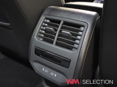 2025 SEAT Leon