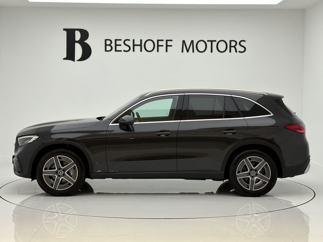 2024 Mercedes-Benz GLC Class