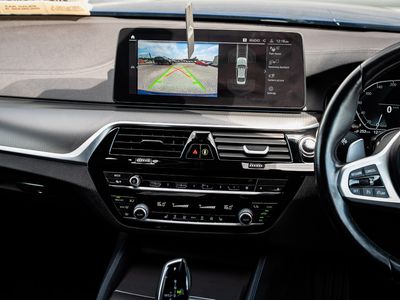 2022 BMW 5 Series