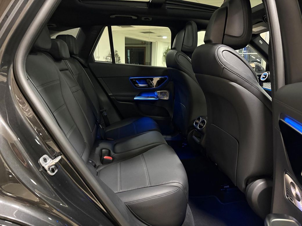 2025 Mercedes-Benz GLC Class