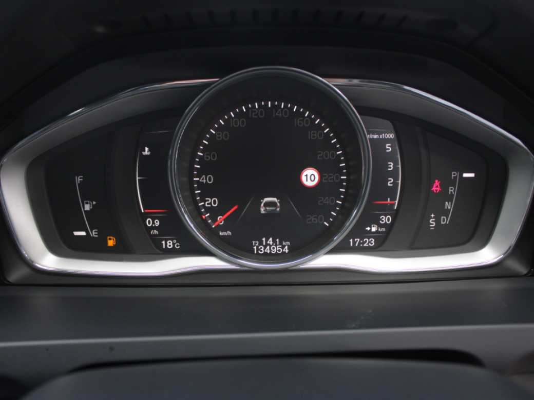 2018 Volvo V60