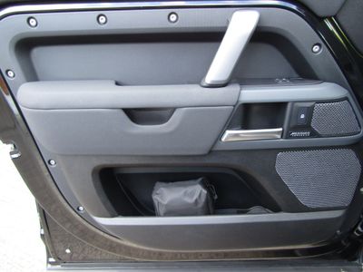 2023 Land Rover Defender 110