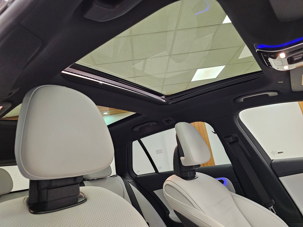 2025 Mercedes-Benz C Class