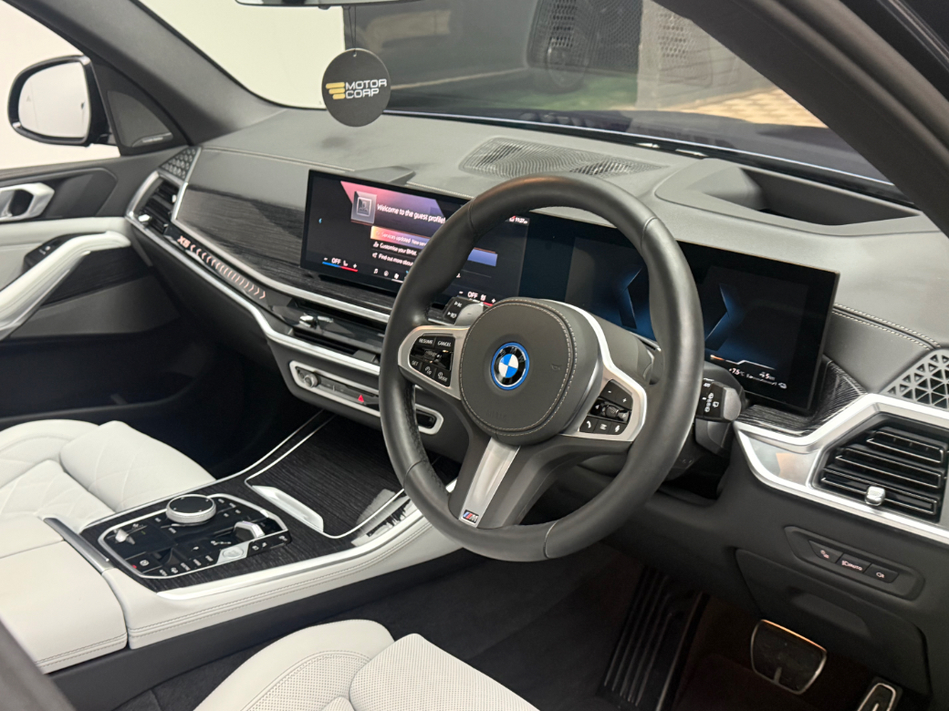 2025 BMW X5
