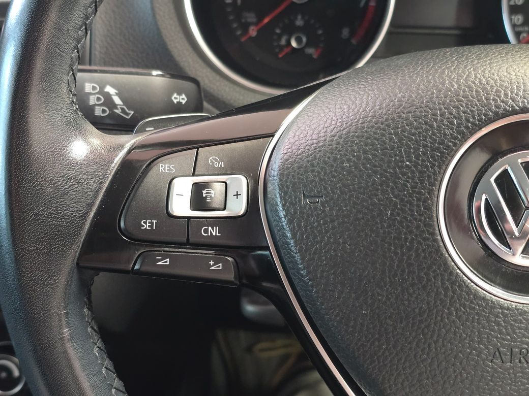 2016 Volkswagen Polo