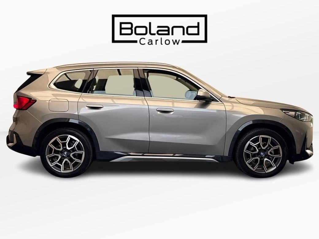 2024 BMW iX1