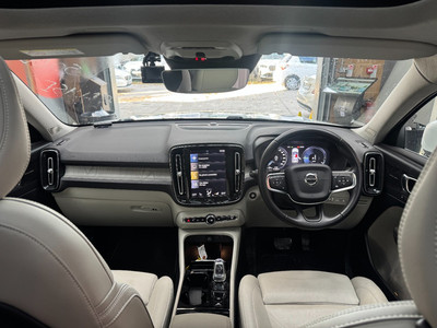 2020 Volvo XC40