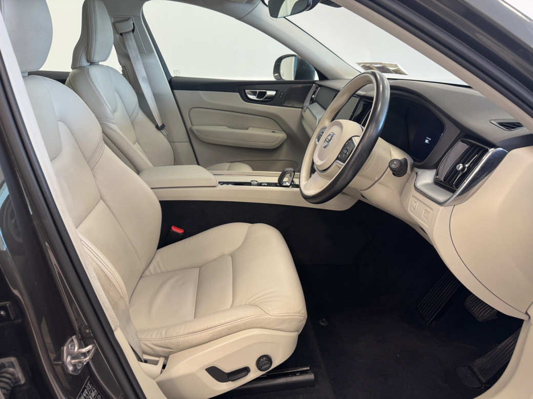 2021 Volvo XC60