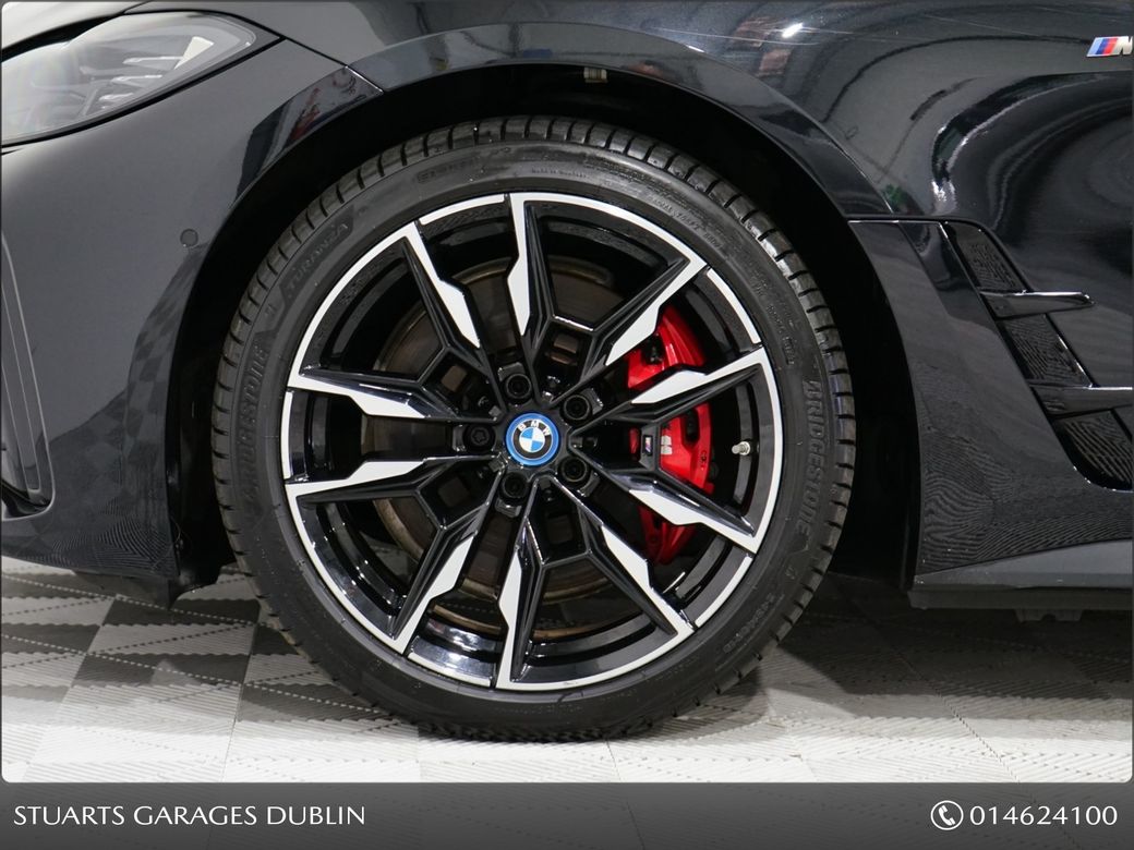 2024 BMW i4