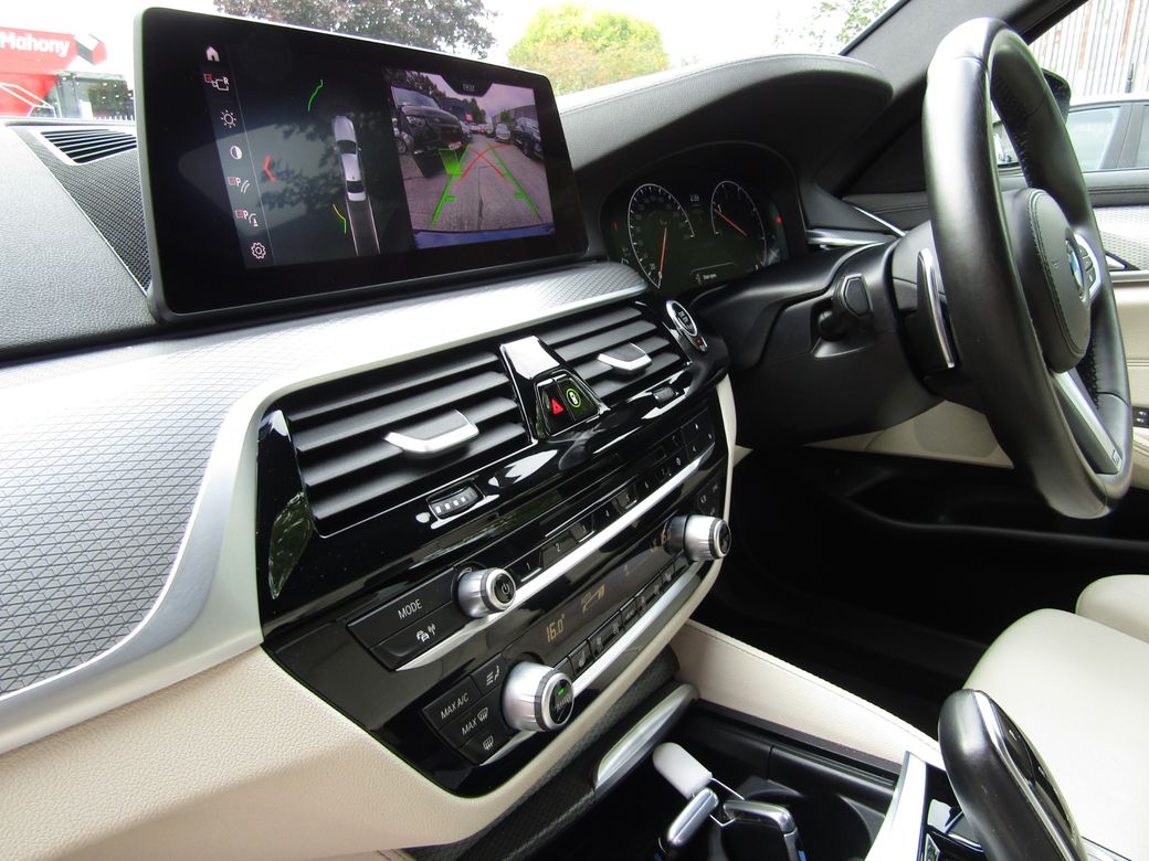 2018 BMW 5 Series