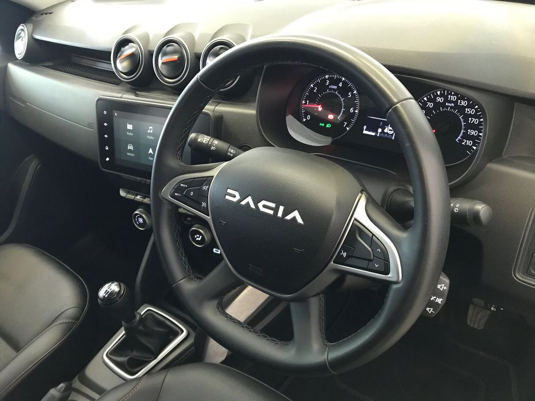 2023 Dacia Duster