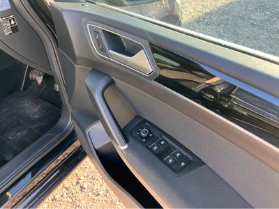 2016 Volkswagen Touran