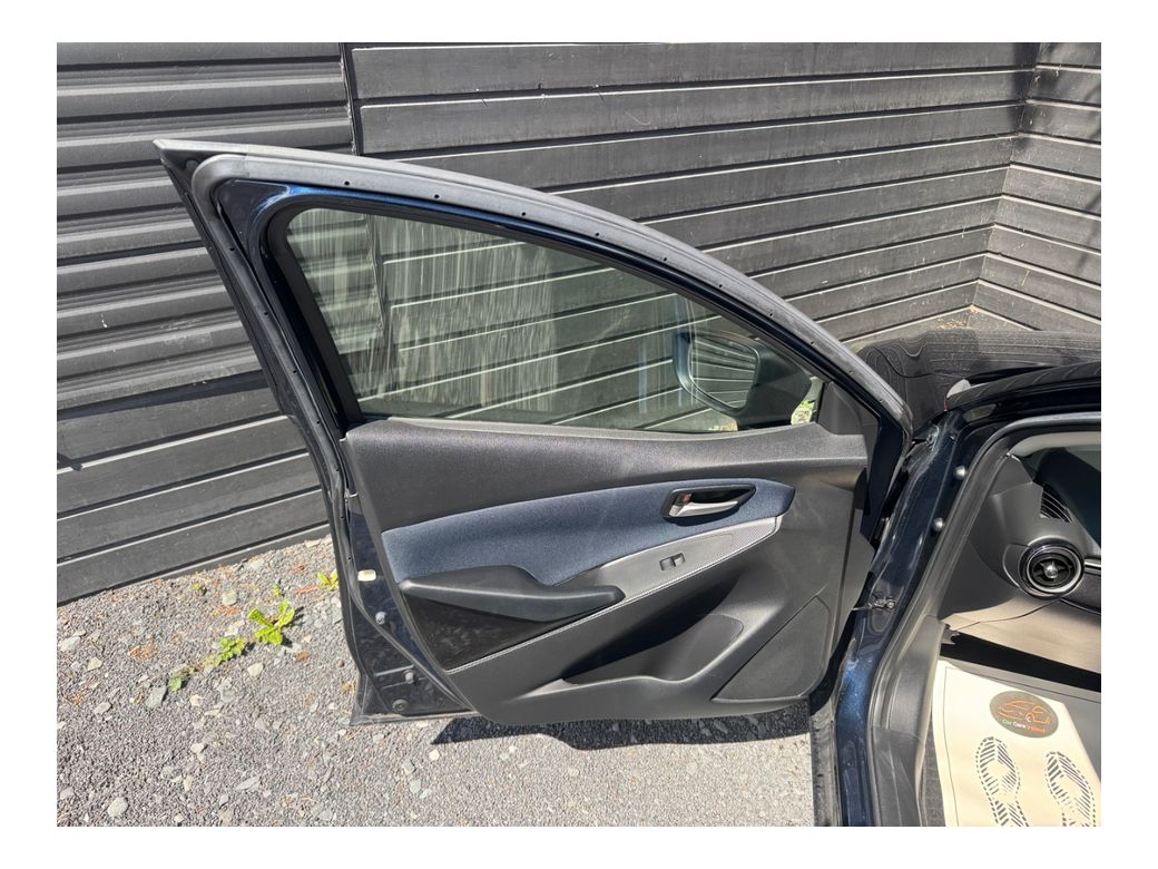 2015 Mazda Demio
