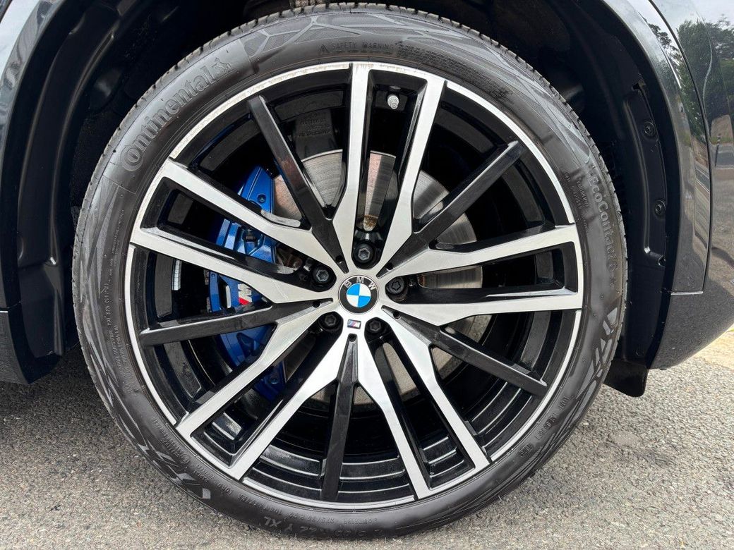 2025 BMW X5
