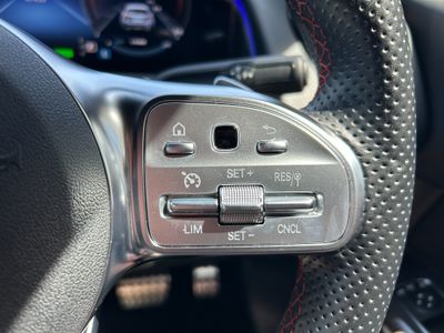 2023 Mercedes-Benz EQB