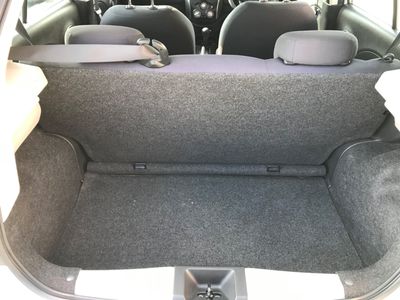 2017 Nissan March