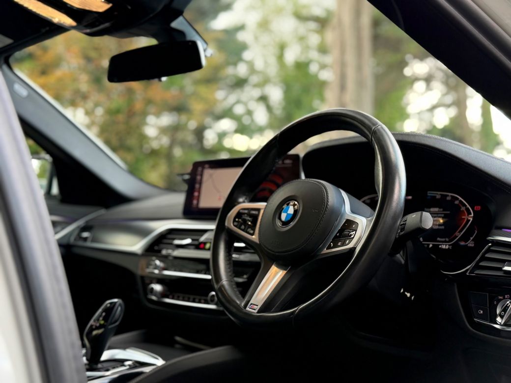 2021 BMW 5 Series