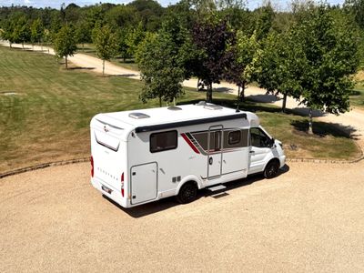 2026 NEW BURSTNER  LINEO T 700 LOW PROFILE L.H.D AUTO