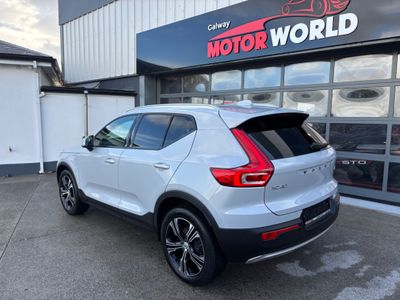 2022 Volvo XC40