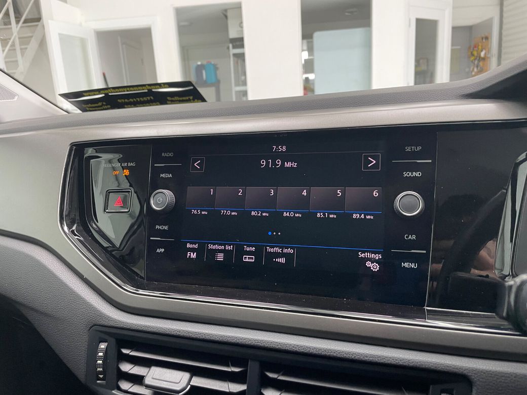 2018 Volkswagen Polo