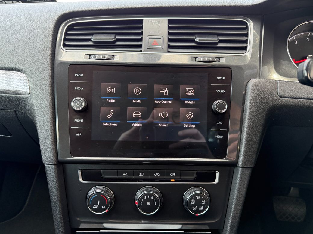 2018 Volkswagen Golf