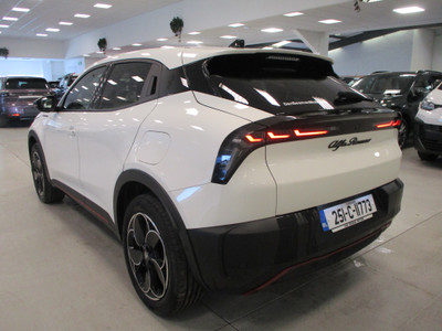 2025 Alfa Romeo Junior