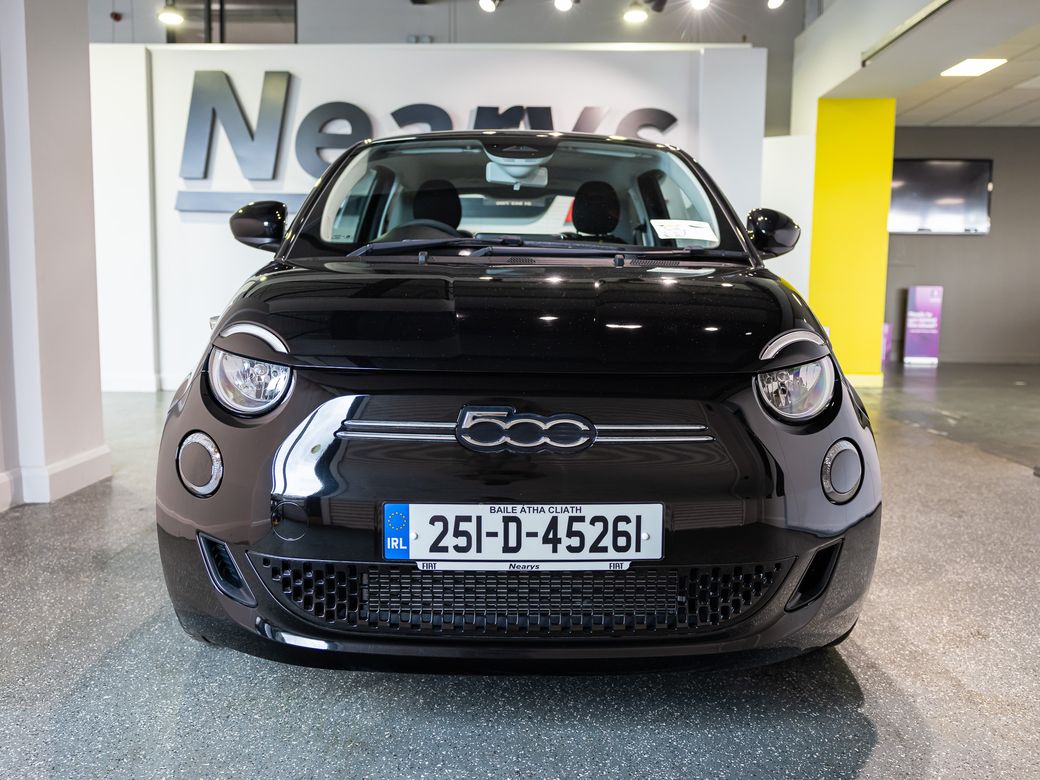 2025 Fiat 500